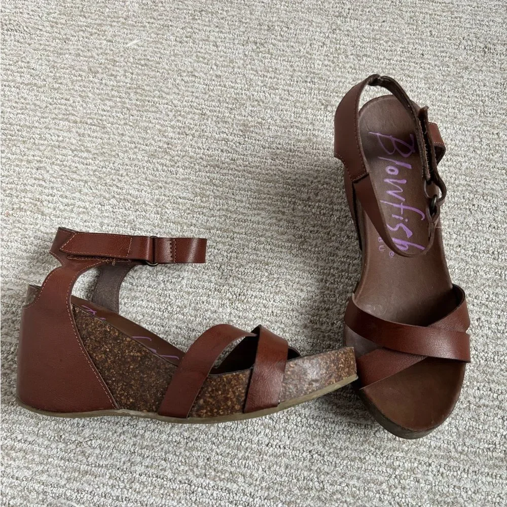 Blowfish Brown Wedge Sandals with Cork Heel - Picture 1 of 4